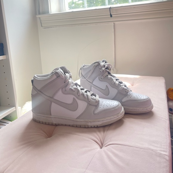 Nike Shoes - Dunk High 'Vast Grey'